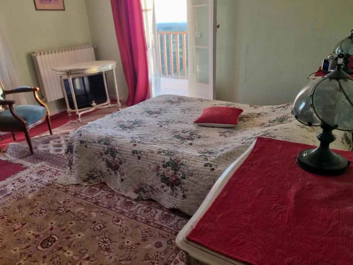LES CONILS - Gites et Chambres d'hotes Saint-Pierre-de-Vassols Séjour chez l'habitant
