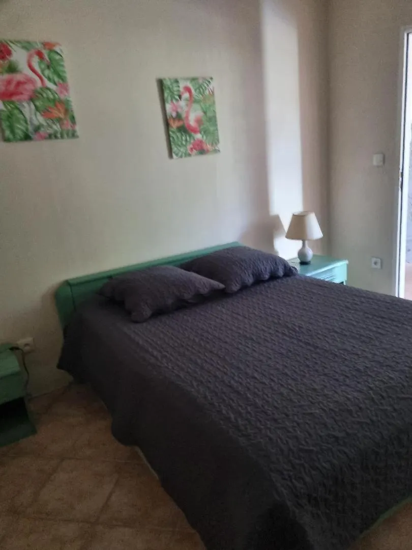 Séjour chez l'habitant LES CONILS - Gites et Chambres d'hotes Saint-Pierre-de-Vassols